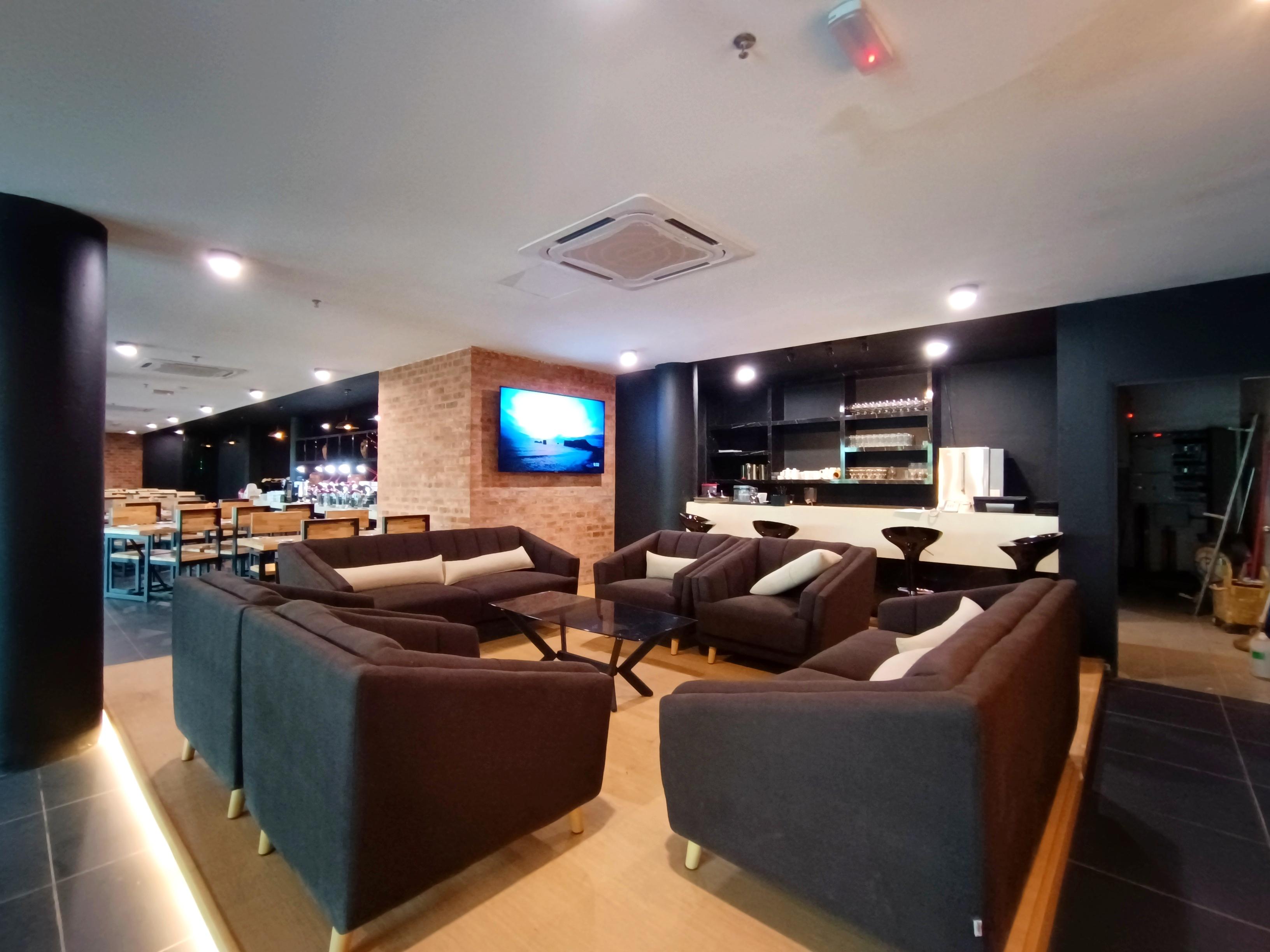 Raia Inn Penang Bayan Lepas Exterior photo