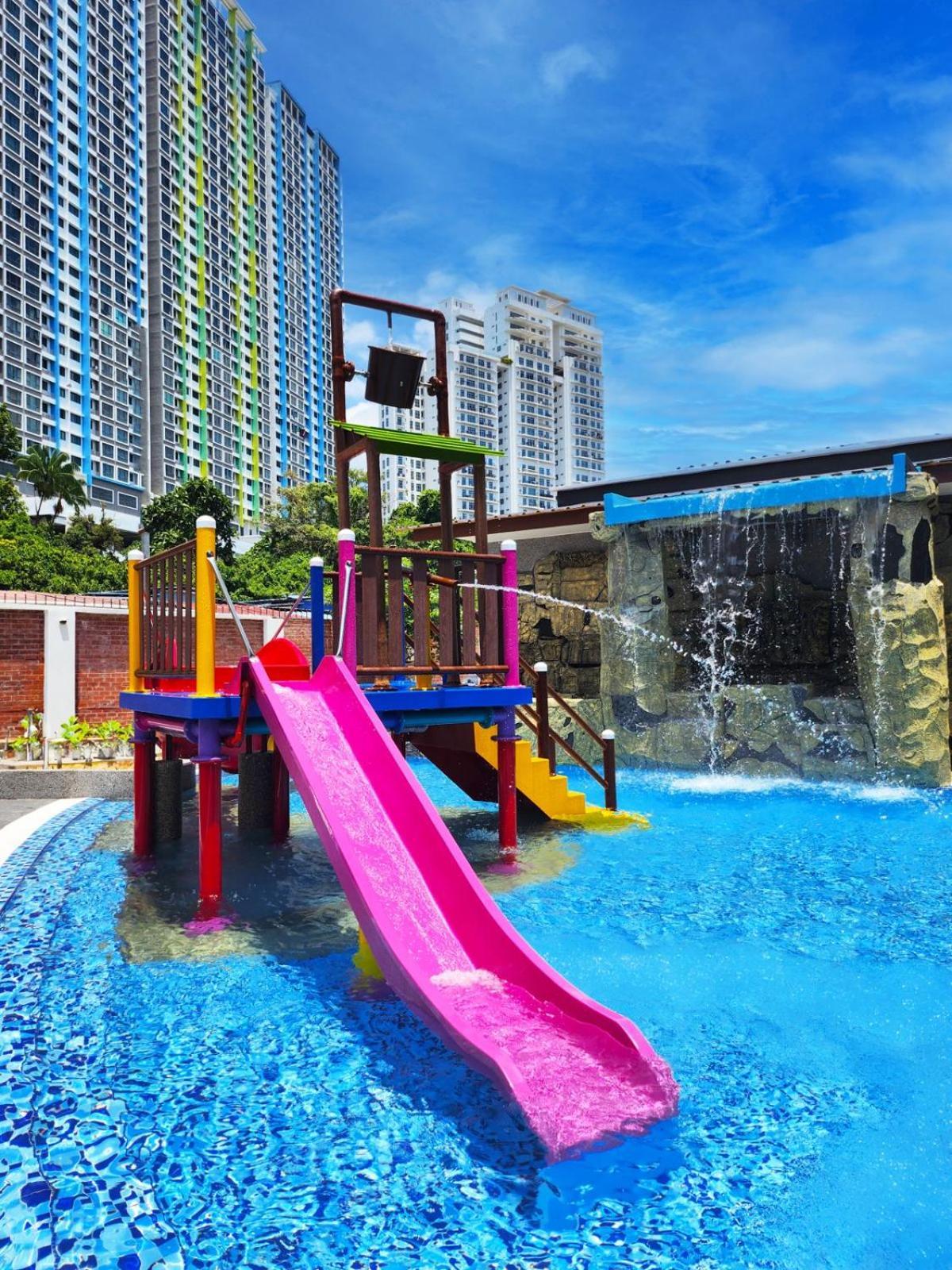 Raia Inn Penang Bayan Lepas Exterior photo
