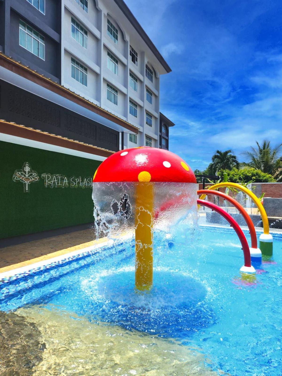 Raia Inn Penang Bayan Lepas Exterior photo